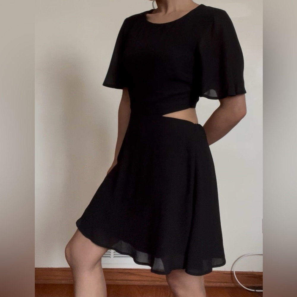 Black Short Sleeve Cutout Dress